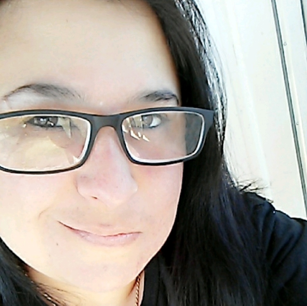 Meet your Posher, Tonya
